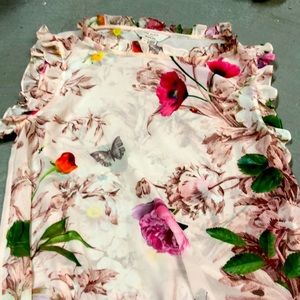 Gorgeous Ted baker blouse size 0